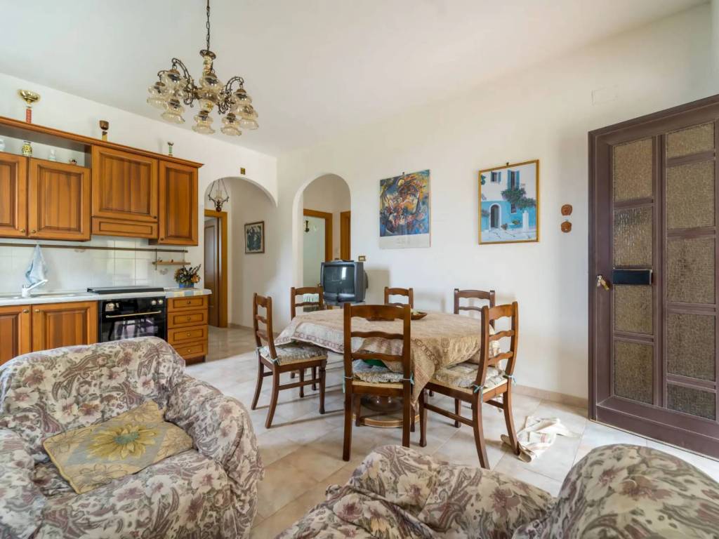 casa indipendente in vendita a Sant'Agata di Militello