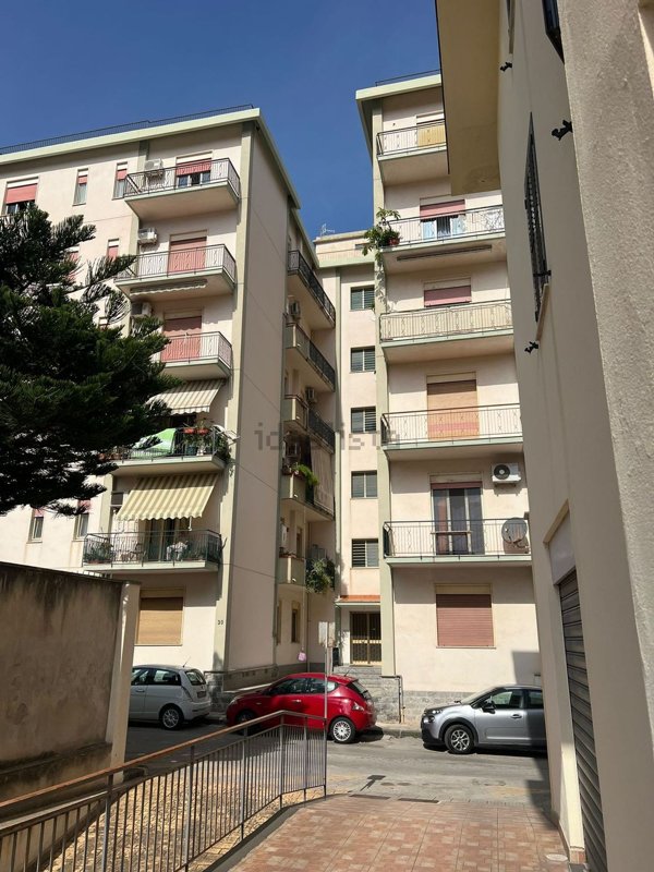 appartamento in vendita a Sant'Agata di Militello