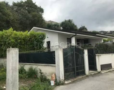 casa indipendente in vendita a Sant'Agata di Militello