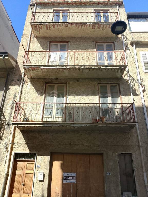 ufficio in vendita a Sant'Agata di Militello