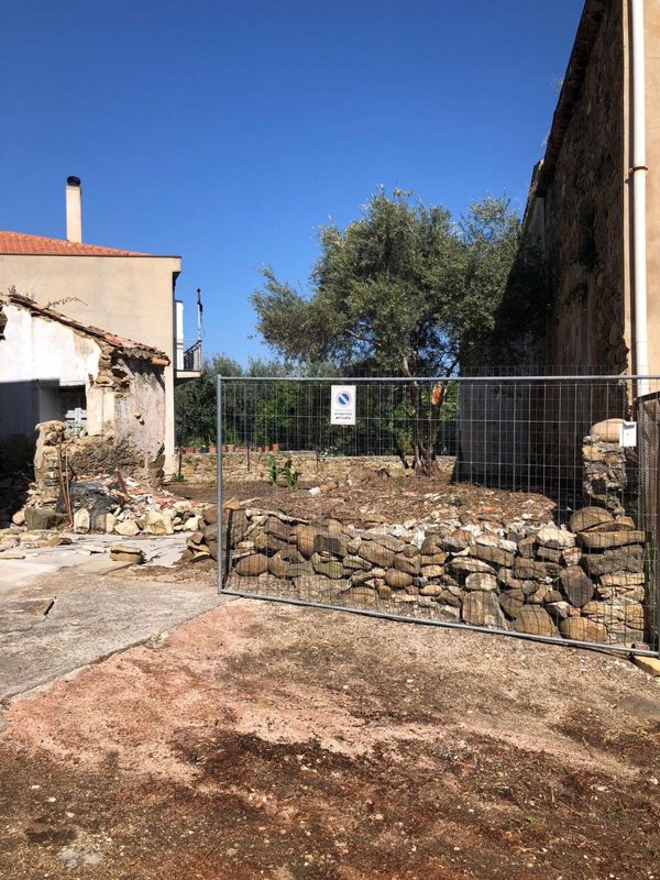 pentavano in vendita a Sant'Agata di Militello