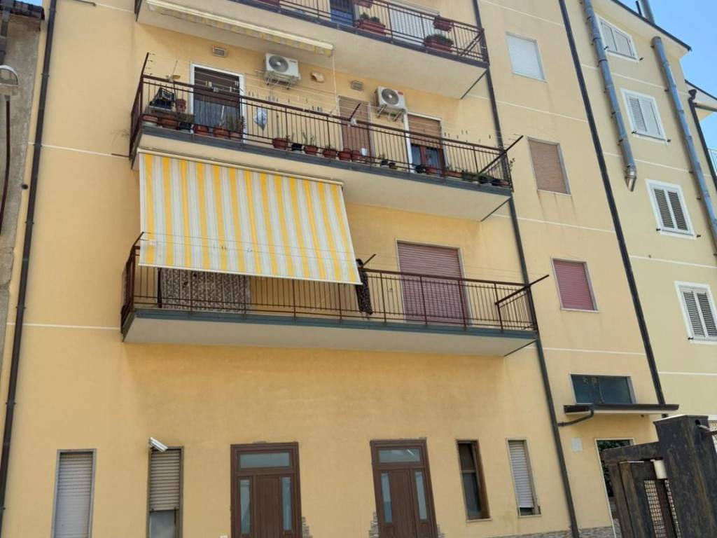 appartamento in vendita a Sant'Agata di Militello