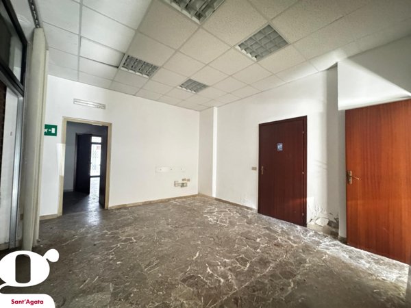 ufficio in vendita a Sant'Agata di Militello