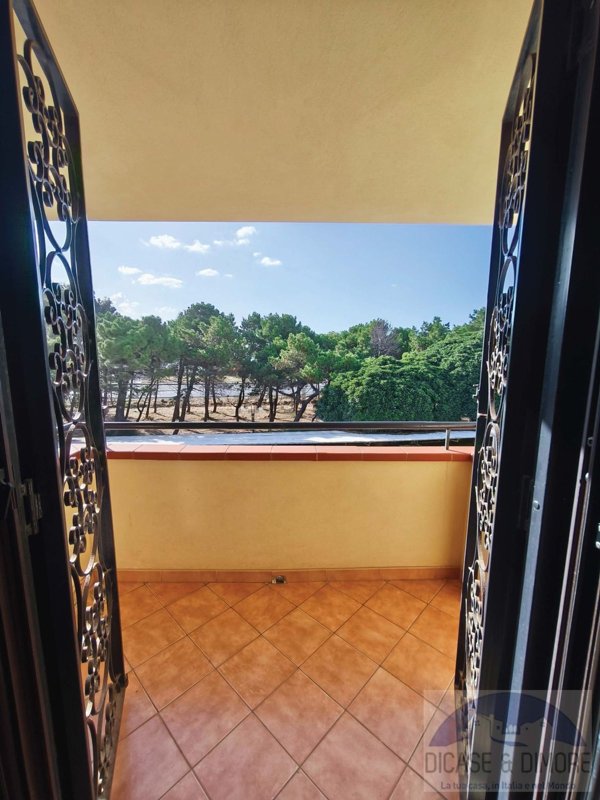 casa indipendente in vendita a Sant'Agata di Militello