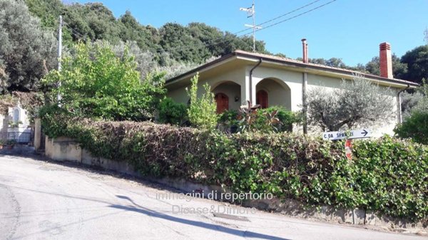 casa indipendente in vendita a Sant'Agata di Militello