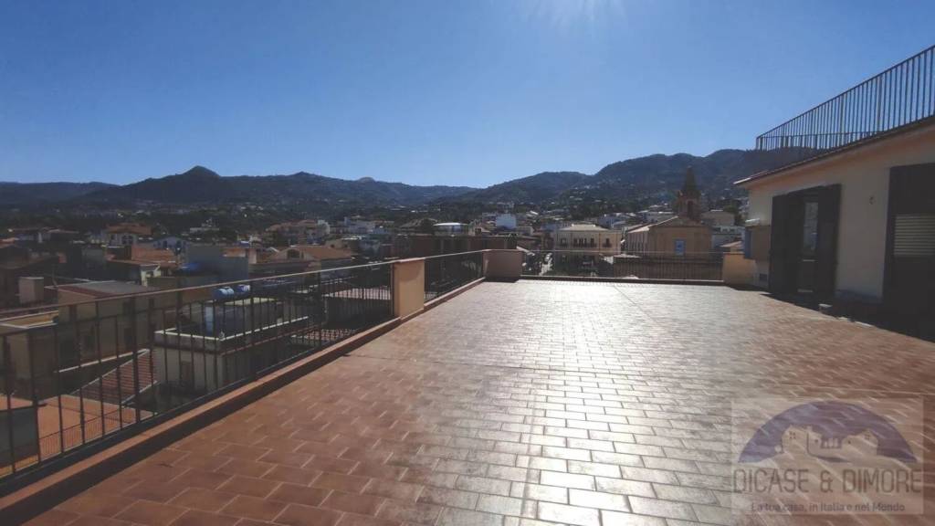 appartamento in vendita a Sant'Agata di Militello