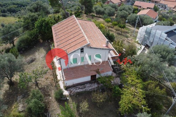 casa indipendente in vendita a Sant'Agata di Militello