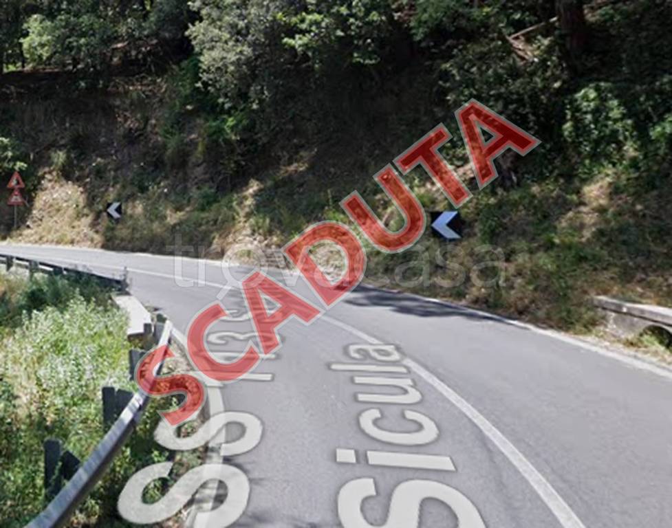 negozio in vendita a Sant'Agata di Militello