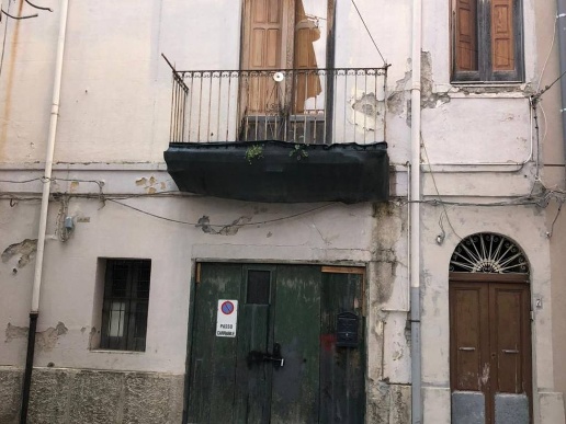 casa indipendente in vendita a Sant'Agata di Militello