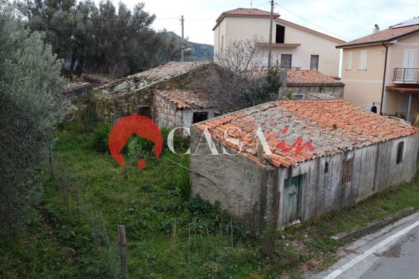casa indipendente in vendita a Sant'Agata di Militello