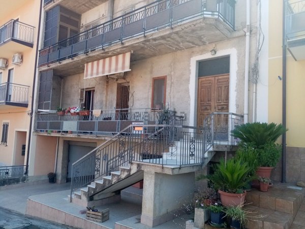 appartamento in vendita a Sant'Agata di Militello