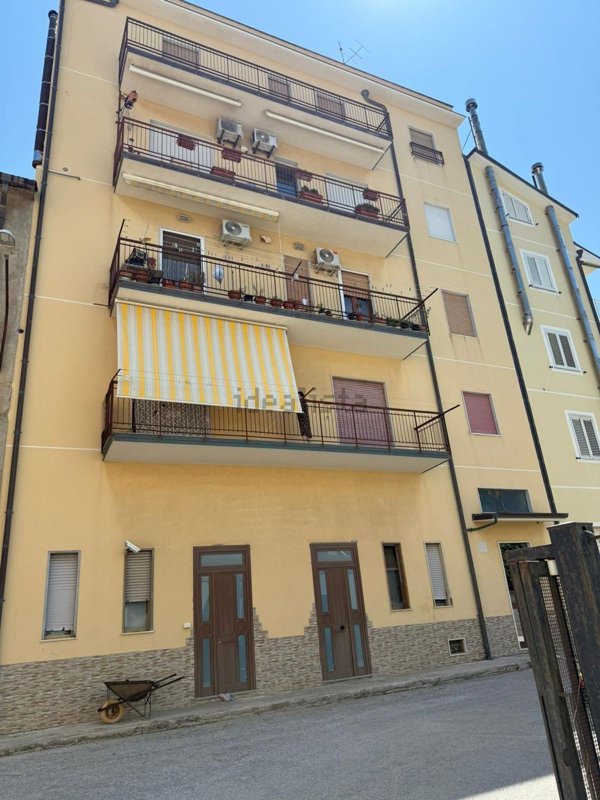 appartamento in vendita a Sant'Agata di Militello