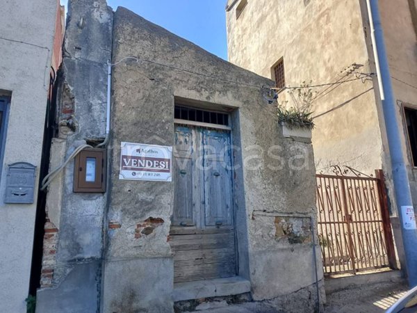casa indipendente in vendita a Sant'Agata di Militello