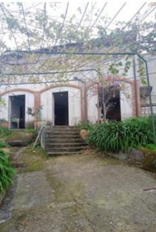 casa indipendente in vendita a Sant'Agata di Militello