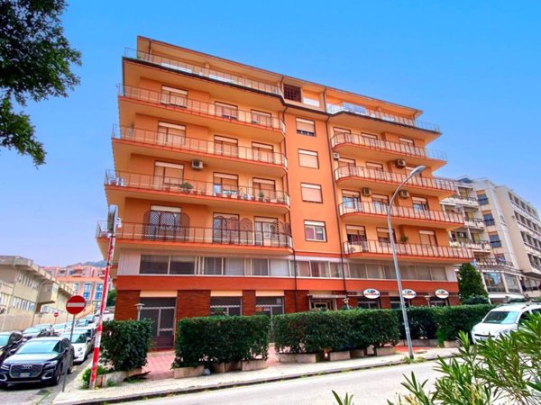 appartamento in vendita a Sant'Agata di Militello