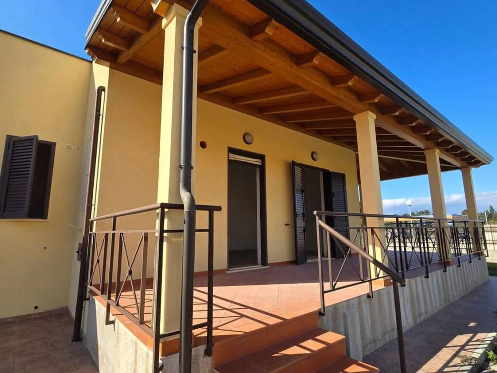 casa indipendente in vendita a Sant'Agata di Militello