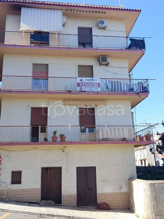appartamento in vendita a Sant'Agata di Militello