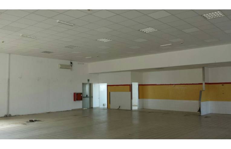 capannone in vendita a Sant'Agata di Militello