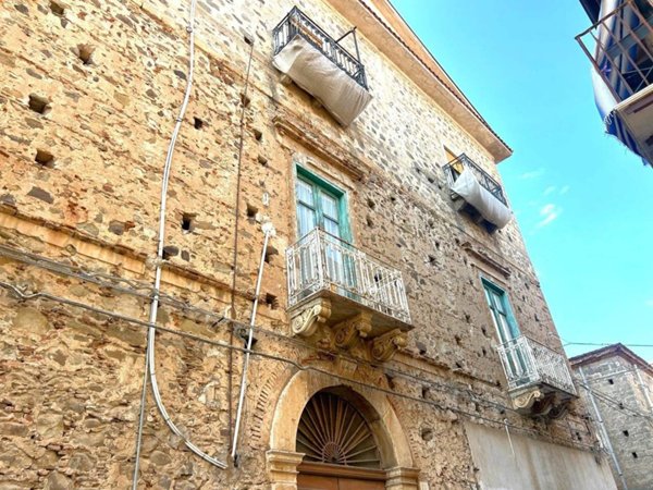 appartamento in vendita a Sant'Agata di Militello