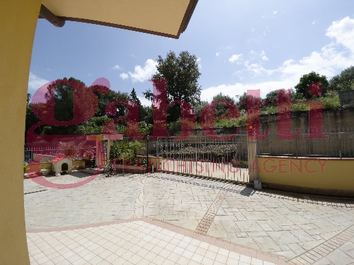 casa indipendente in vendita a Sant'Agata di Militello