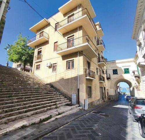 casa indipendente in vendita a Sant'Agata di Militello