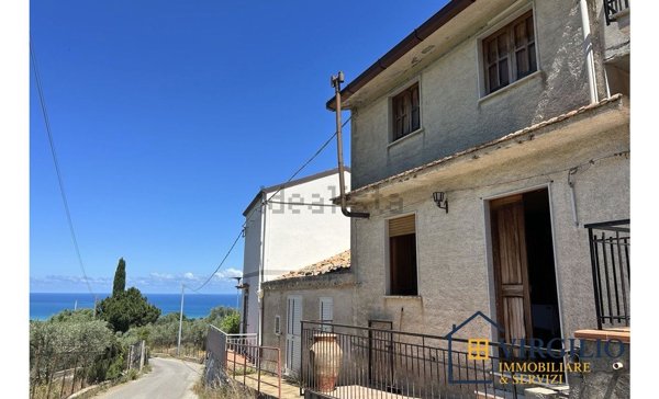 appartamento in vendita a Sant'Agata di Militello