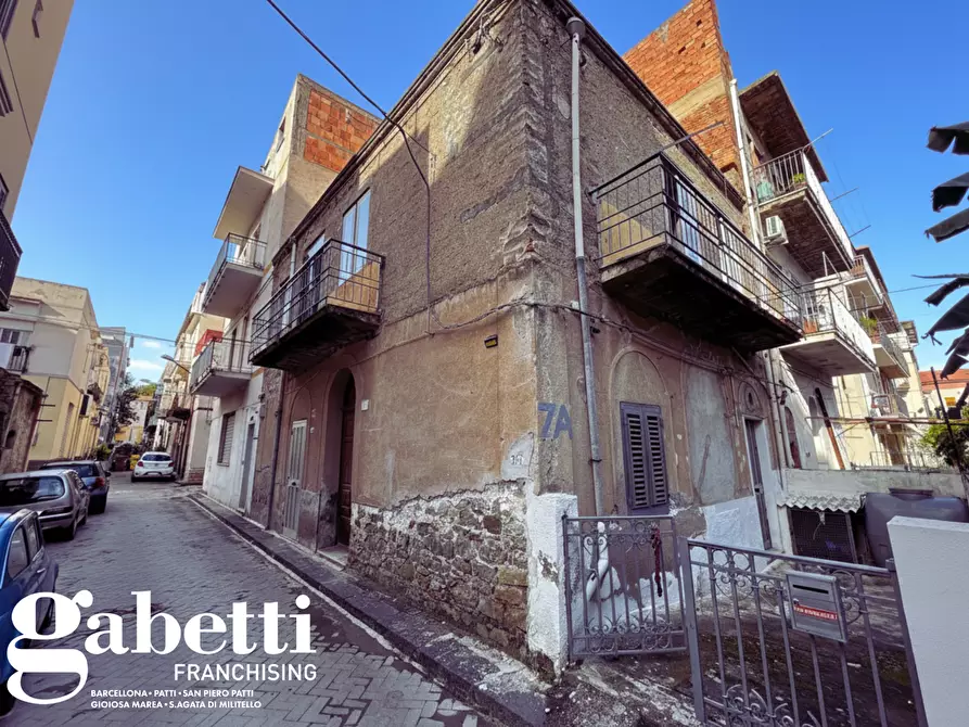casa indipendente in vendita a Sant'Agata di Militello