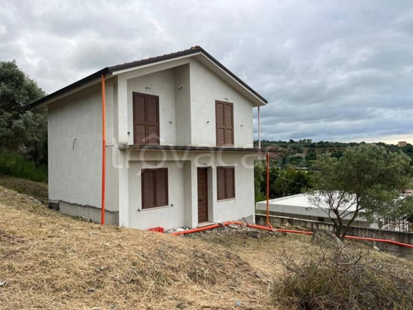 casa indipendente in vendita a Sant'Agata di Militello