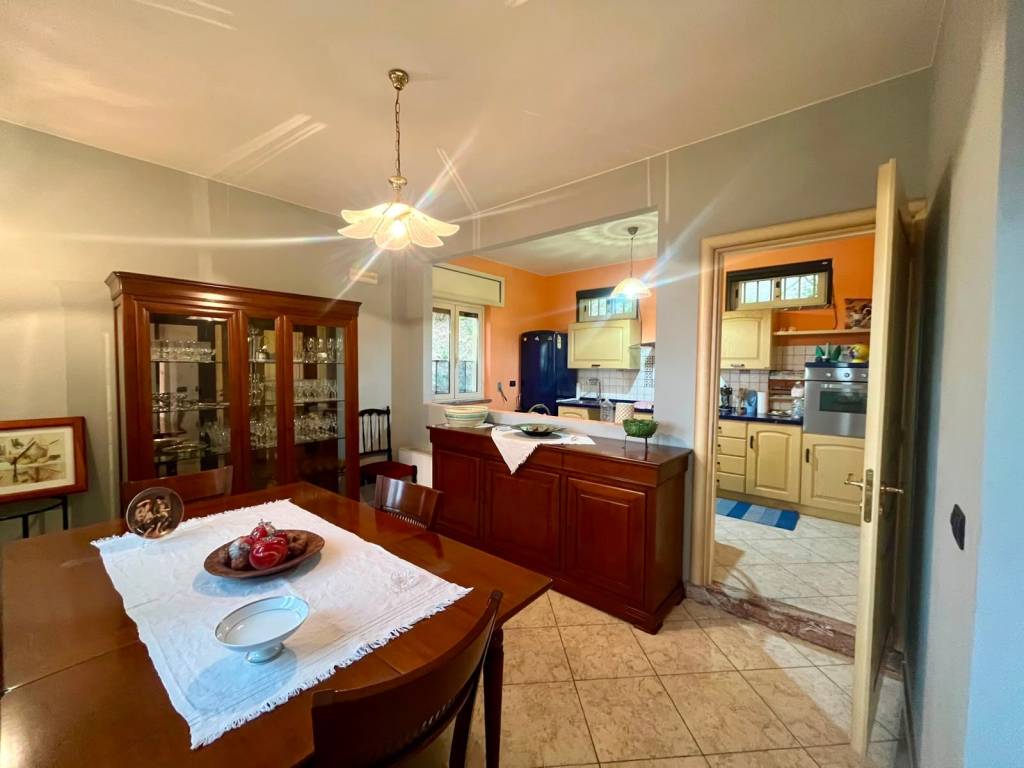 casa indipendente in vendita a Sant'Agata di Militello