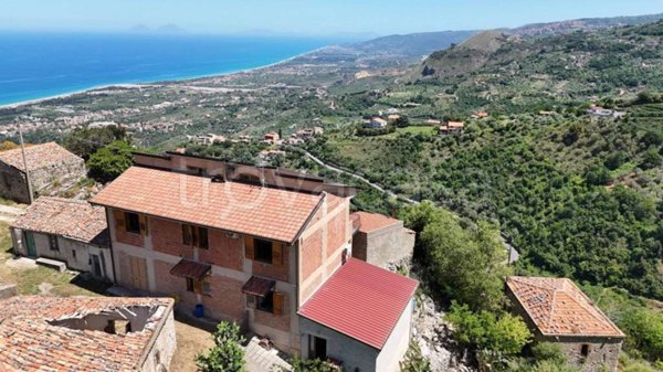 appartamento in vendita a Sant'Agata di Militello