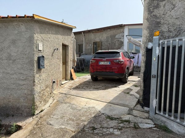 casa indipendente in vendita a Sant'Agata di Militello