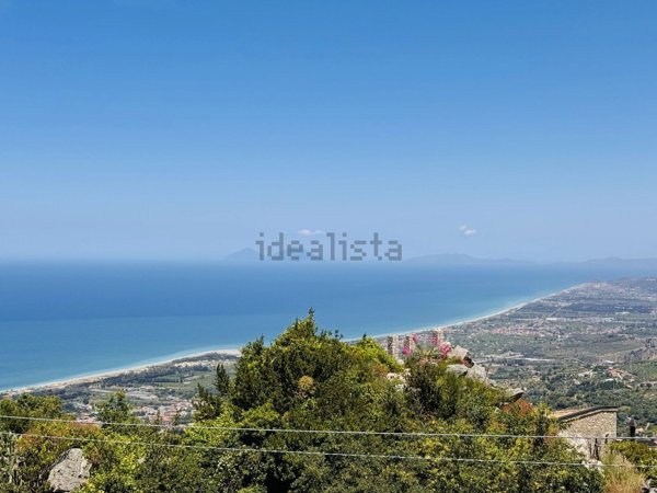 appartamento in vendita a Sant'Agata di Militello