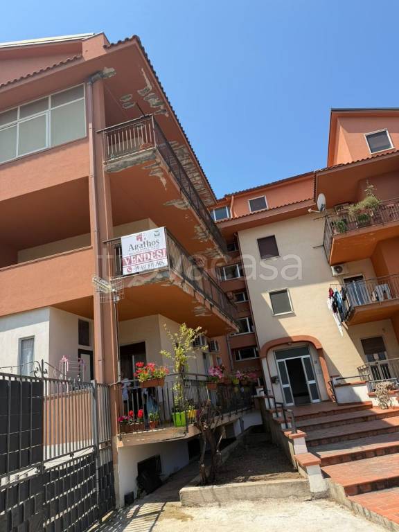 appartamento in vendita a Sant'Agata di Militello