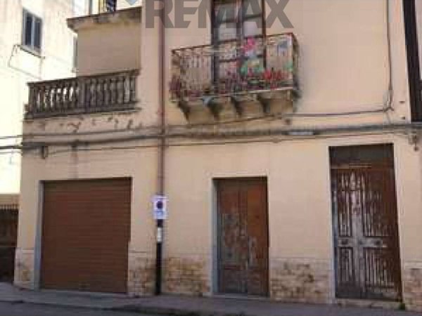 casa indipendente in vendita a Sant'Agata di Militello