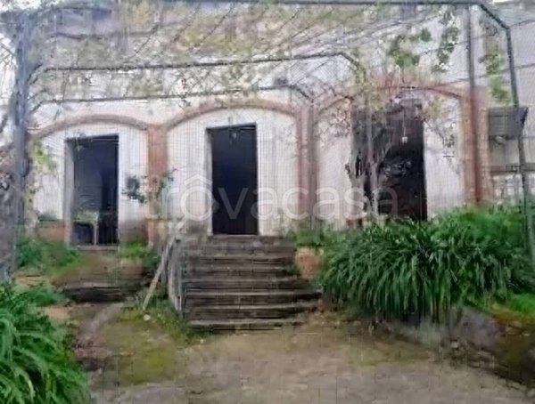 casa indipendente in vendita a Sant'Agata di Militello