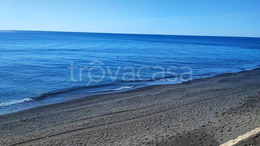 appartamento in vendita a Sant'Alessio Siculo
