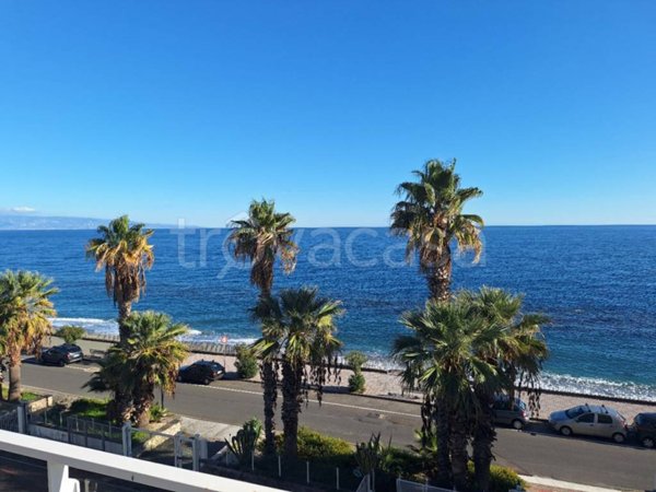 appartamento in vendita a Sant'Alessio Siculo