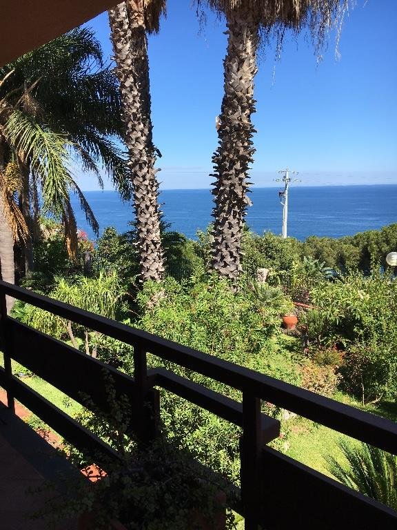 appartamento in vendita a Sant'Alessio Siculo