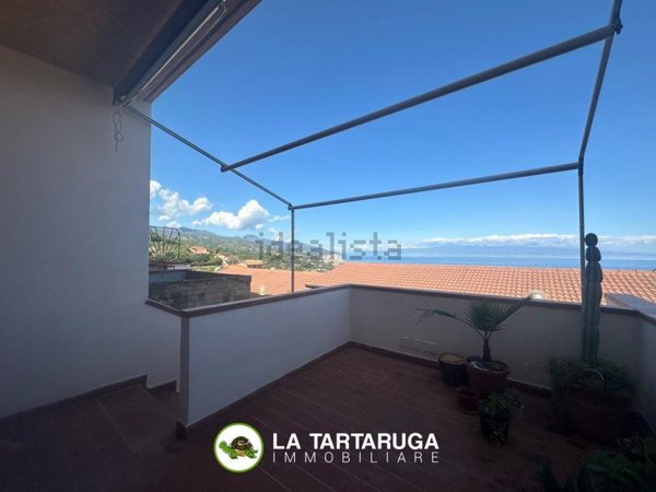 appartamento in vendita a Sant'Alessio Siculo