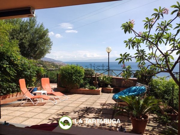 appartamento in vendita a Sant'Alessio Siculo