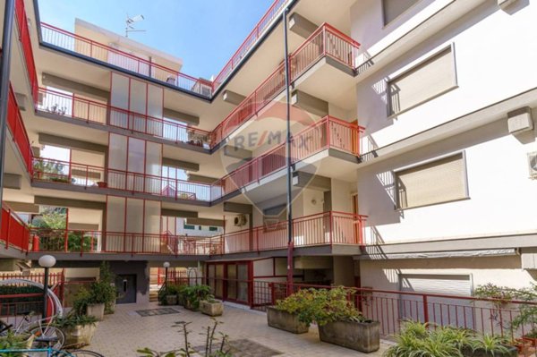 appartamento in vendita a Sant'Alessio Siculo