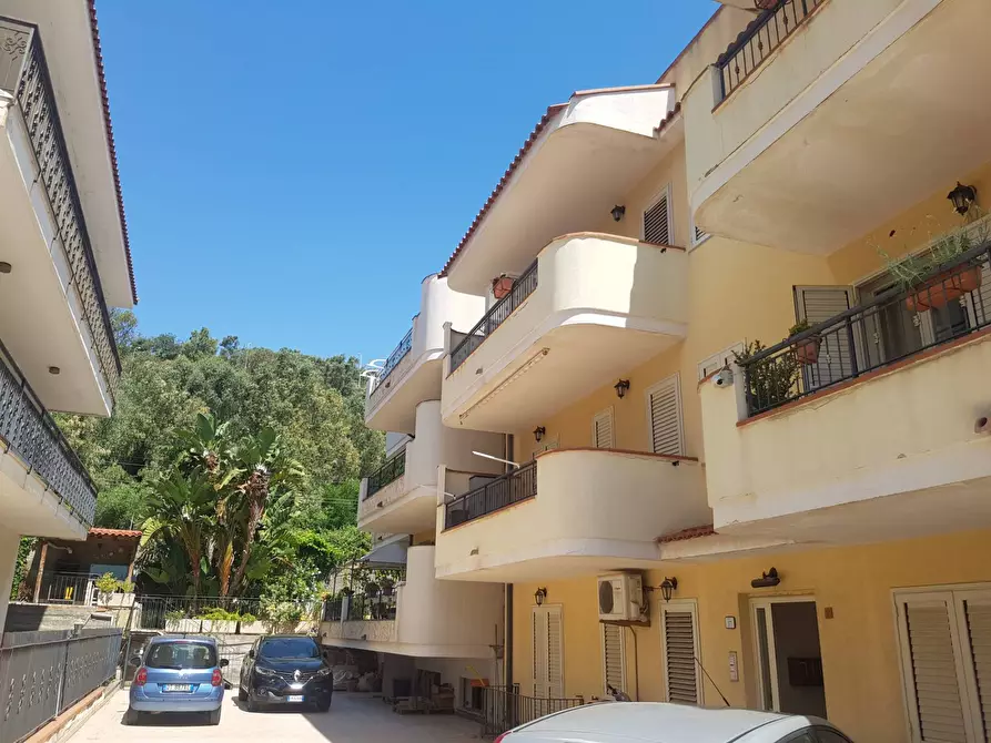 appartamento in vendita a Sant'Alessio Siculo