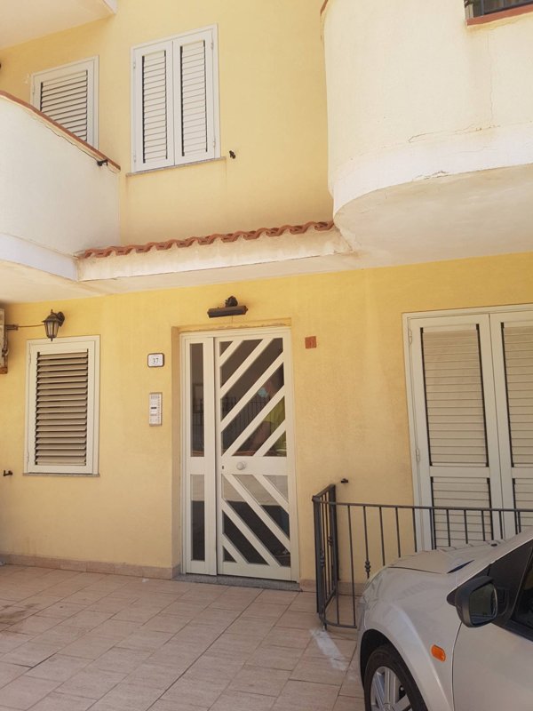 appartamento in vendita a Sant'Alessio Siculo