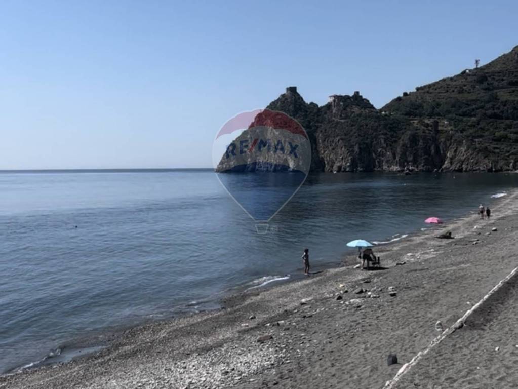 appartamento in vendita a Sant'Alessio Siculo