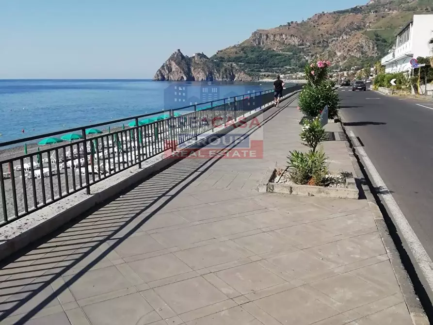 appartamento in vendita a Sant'Alessio Siculo