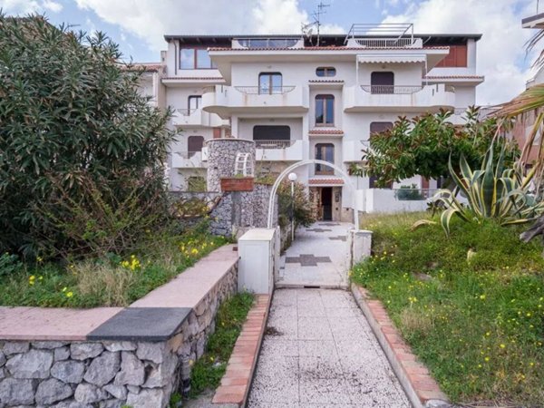 appartamento in vendita a Sant'Alessio Siculo