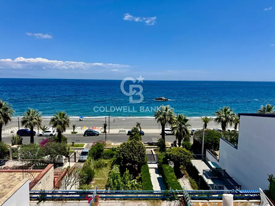 appartamento in vendita a Sant'Alessio Siculo