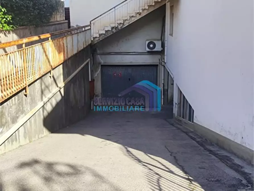 negozio in vendita a Sant'Alessio Siculo