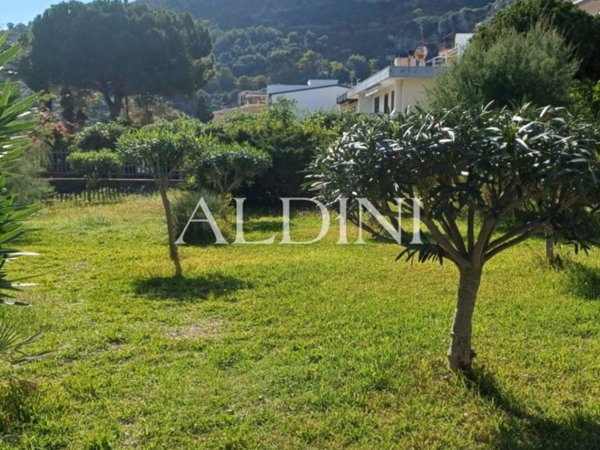 appartamento in vendita a Sant'Alessio Siculo