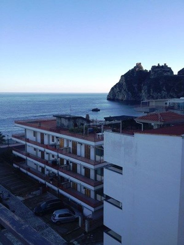 appartamento in vendita a Sant'Alessio Siculo